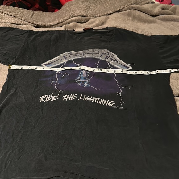 Vintage 1991 Faded Metallica “Ride the Lightning” Band Graphic Tee Men’s XL - Picture 9 of 11